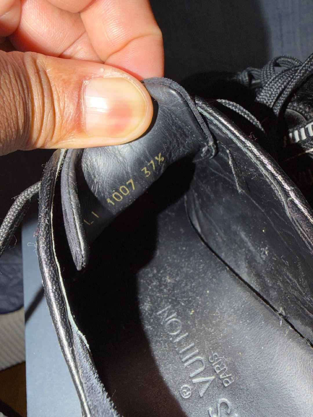 Louis Vuitton Black Leather Sneakers - photo 2