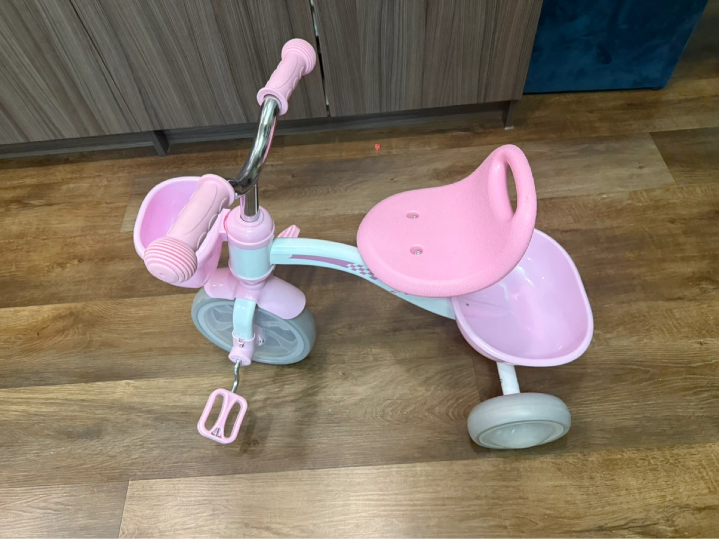 Pink Toddler Tricycle - photo 2