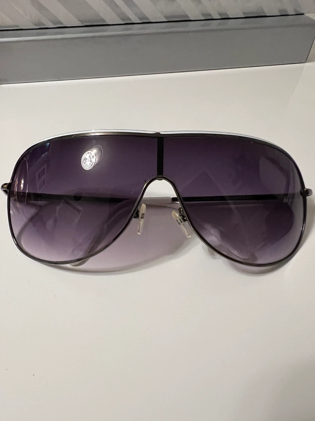 ⚽ Large Aviator Sunglasses - Purple Gradient Lenses