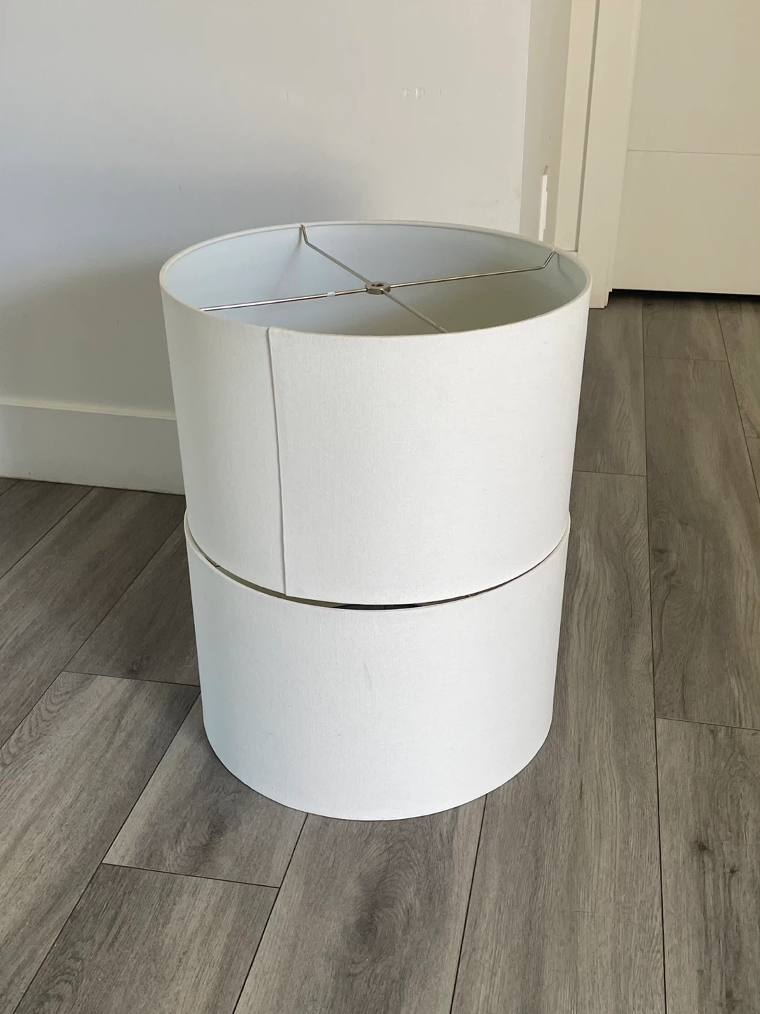 2 Lampshades - photo 2