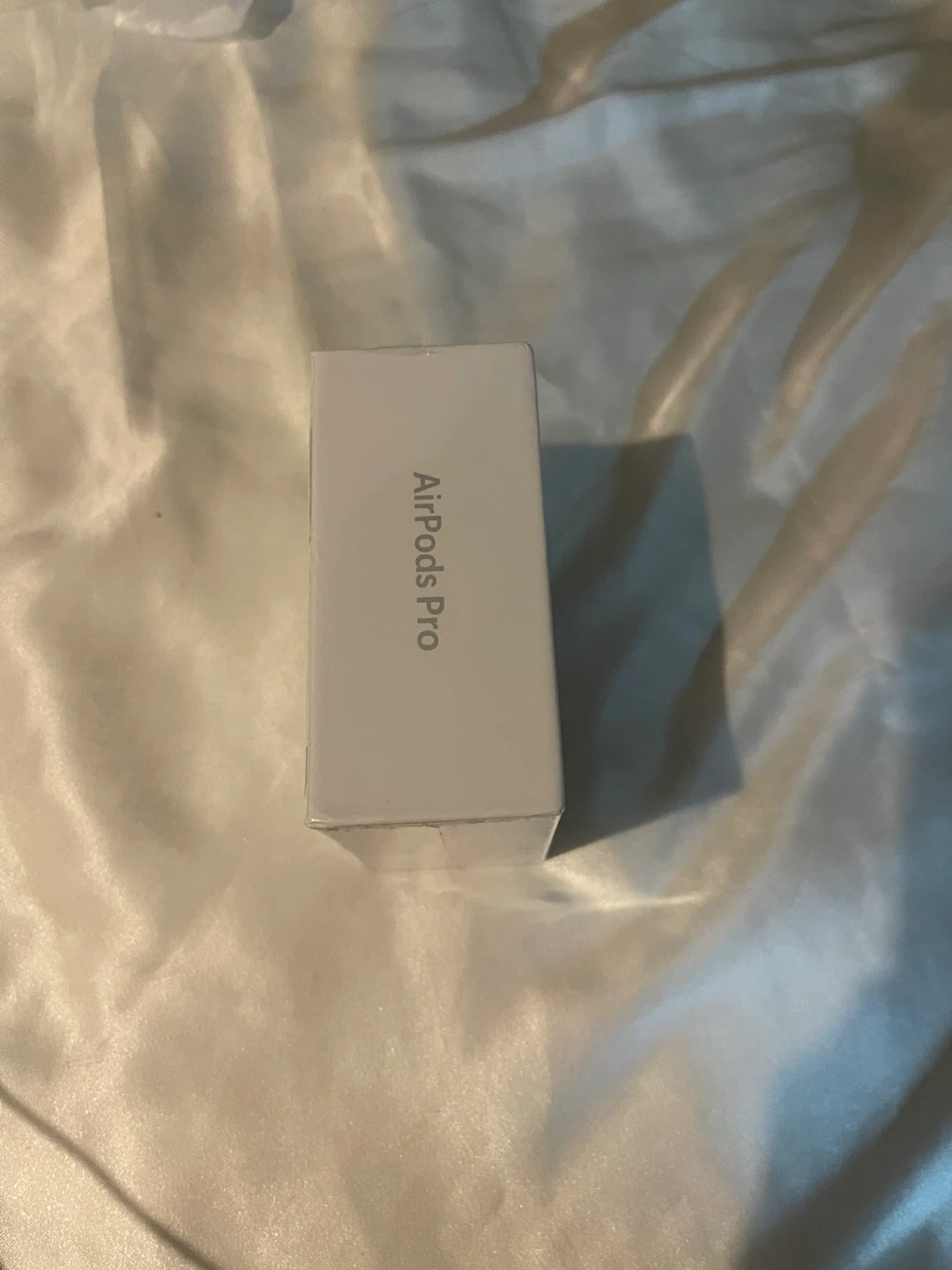 BRAND NEW AirPods Pro 3 - photo 2