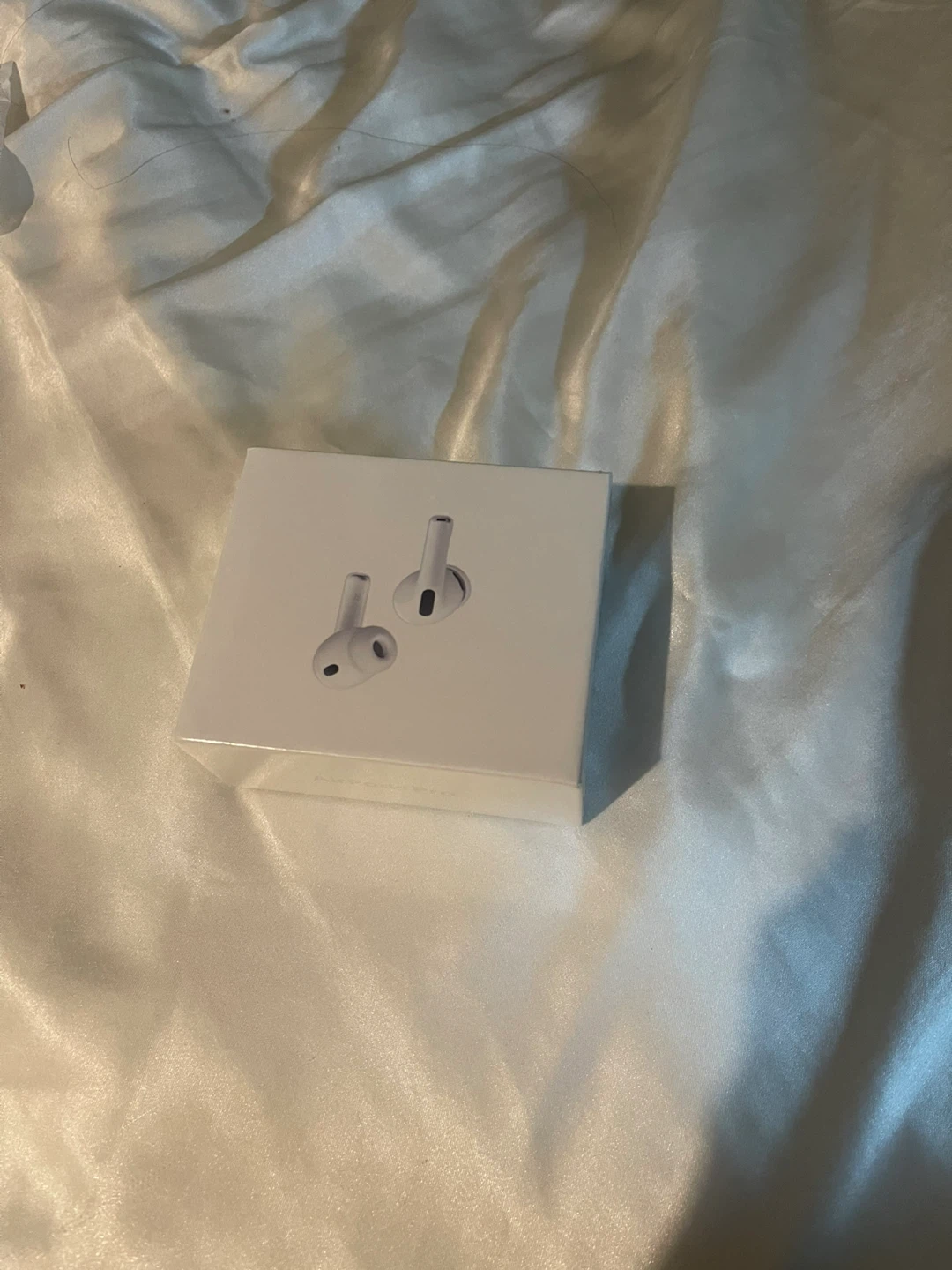 BRAND NEW AirPods Pro 3