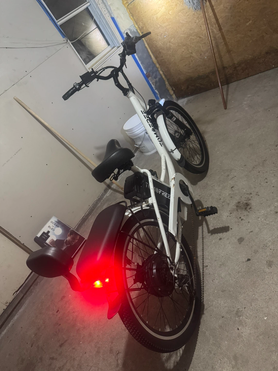 Vendo bike cargador 2 llaves batería 7h velocidad 40km/p - photo 3