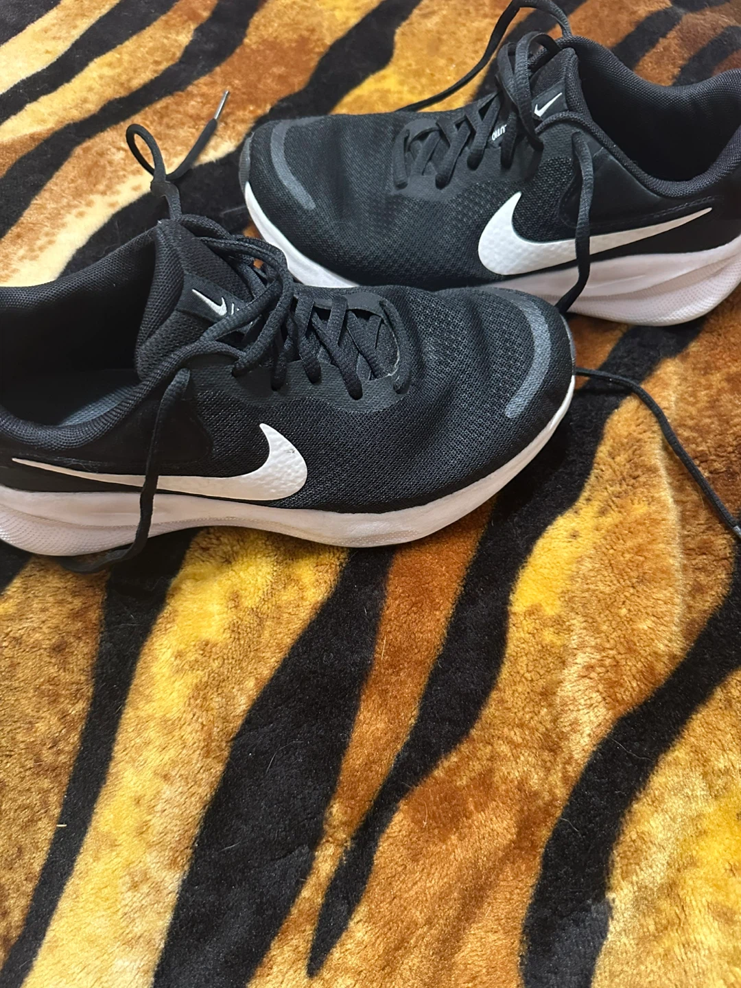 Nike Running Shoes ⚽️ - photo 3
