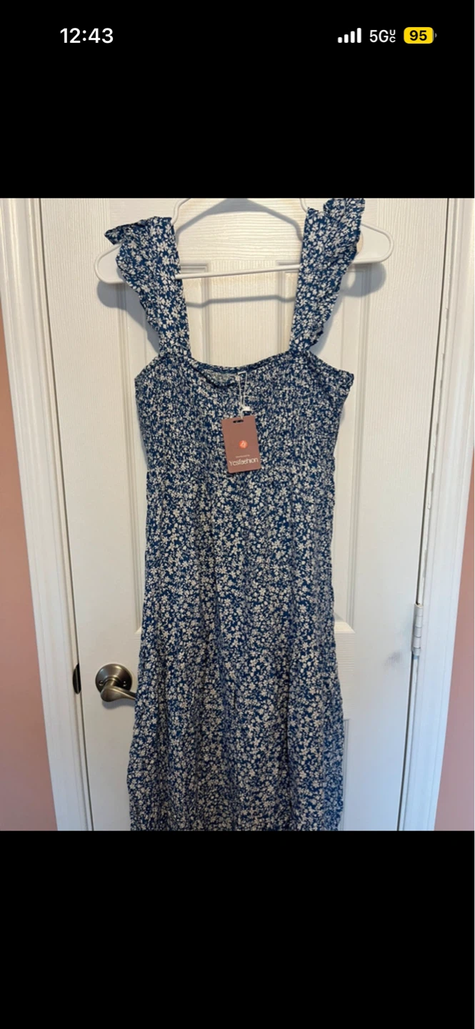 Yesfashion Floral Smocked Midi Dress - Blue - Size M⚽️
