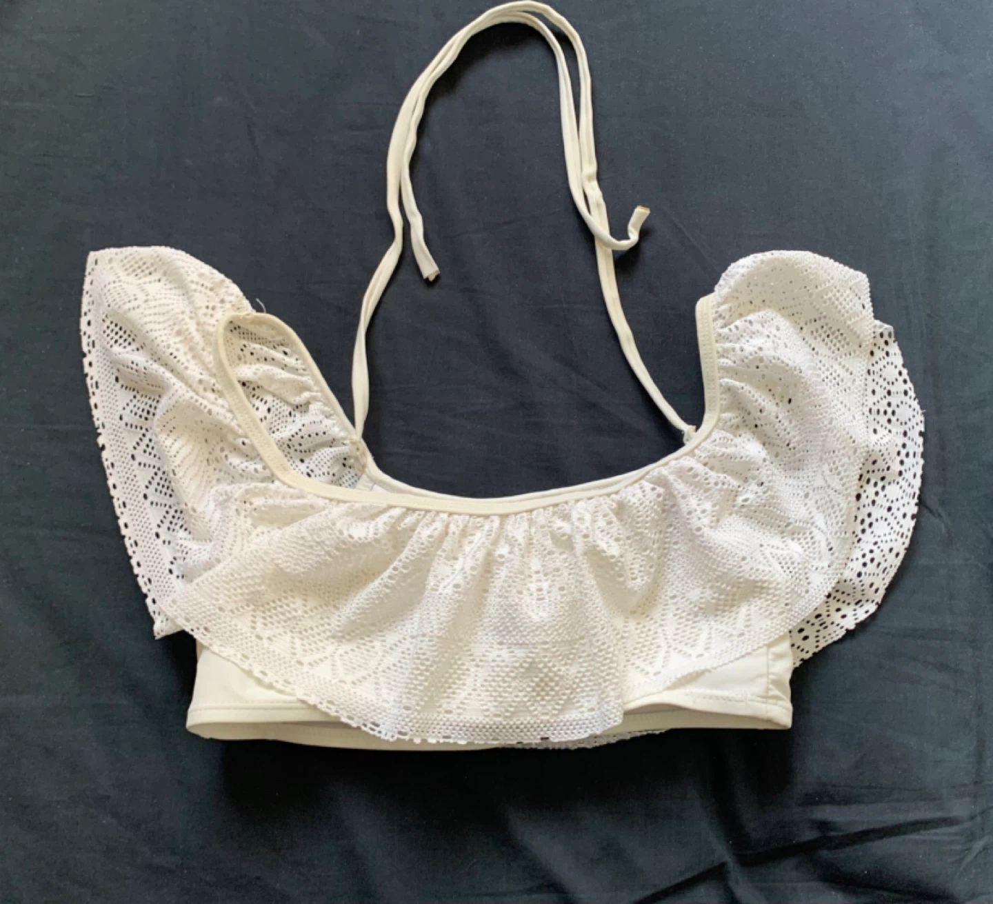 Small “Ardene Swim” Bikini Top - NO LONGER PERFECT WHITE ⚽️ - photo 2