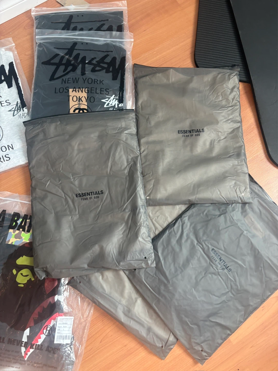 Assorted T-Shirts - Stussy, A Bathing Ape, Essentials - photo 5