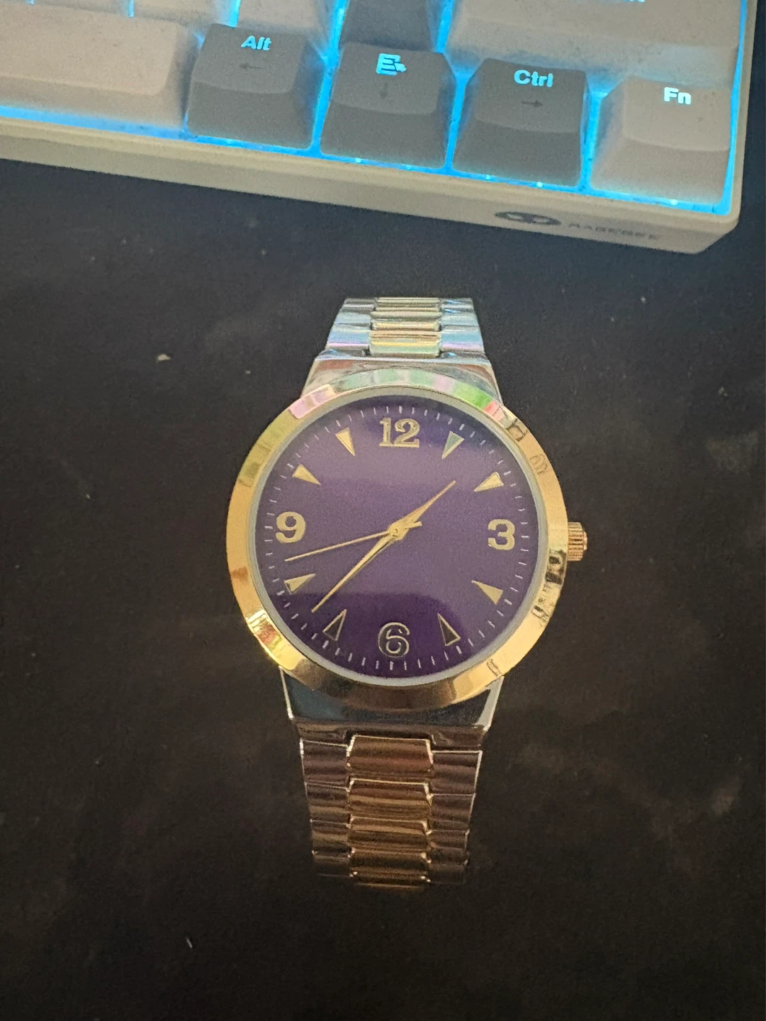 Men's Analog Watch with Purple Dial