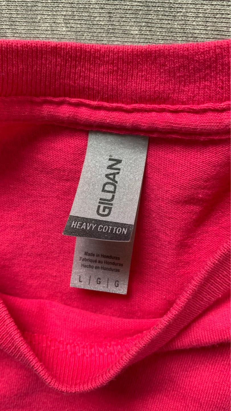 "Be Kind" Ladies Size Large T-Shirt ⚽️ - photo 2