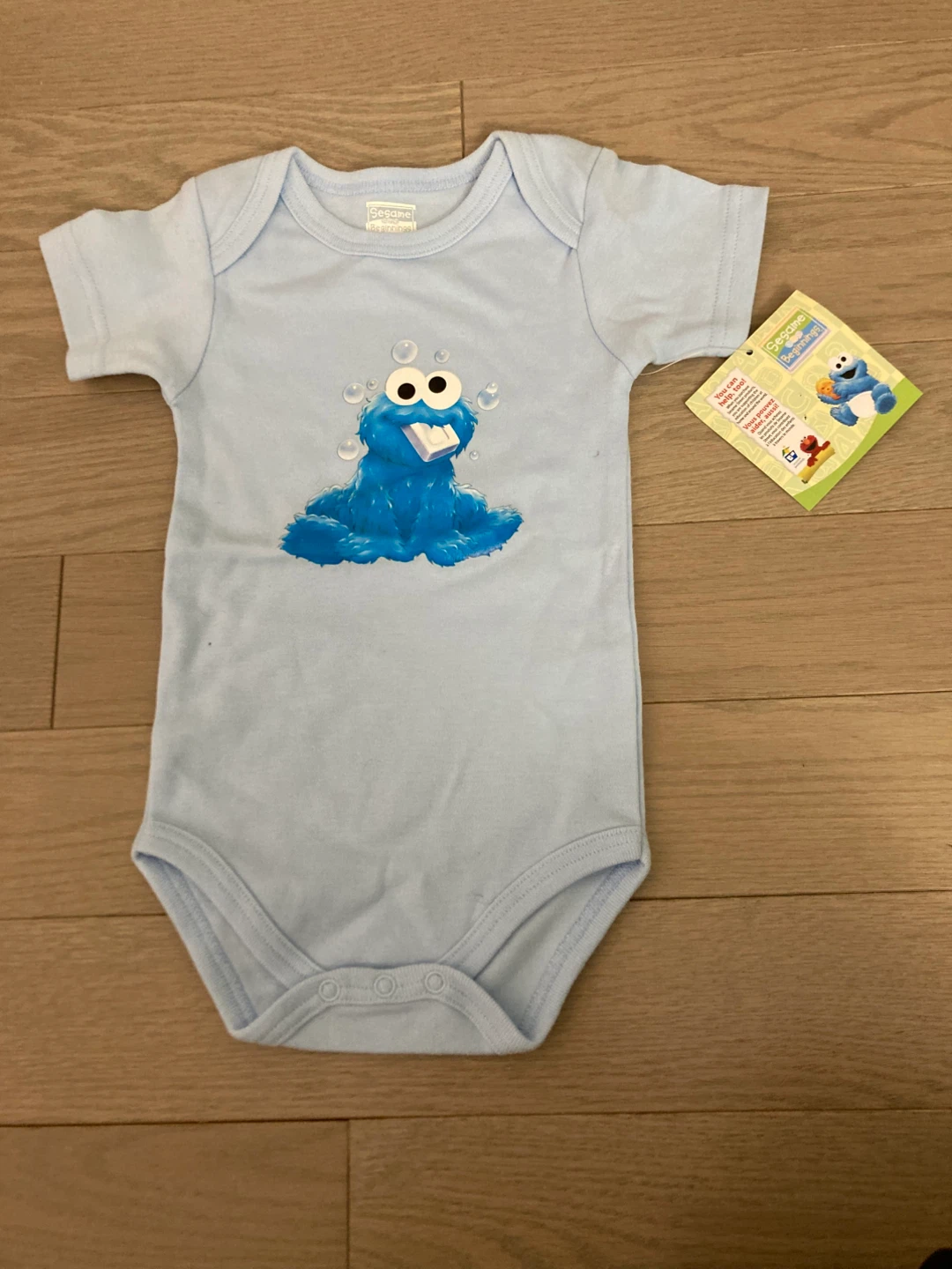 ⚽️Sesame Beginnings Baby Onesie - Cookie Monster - 12 Months