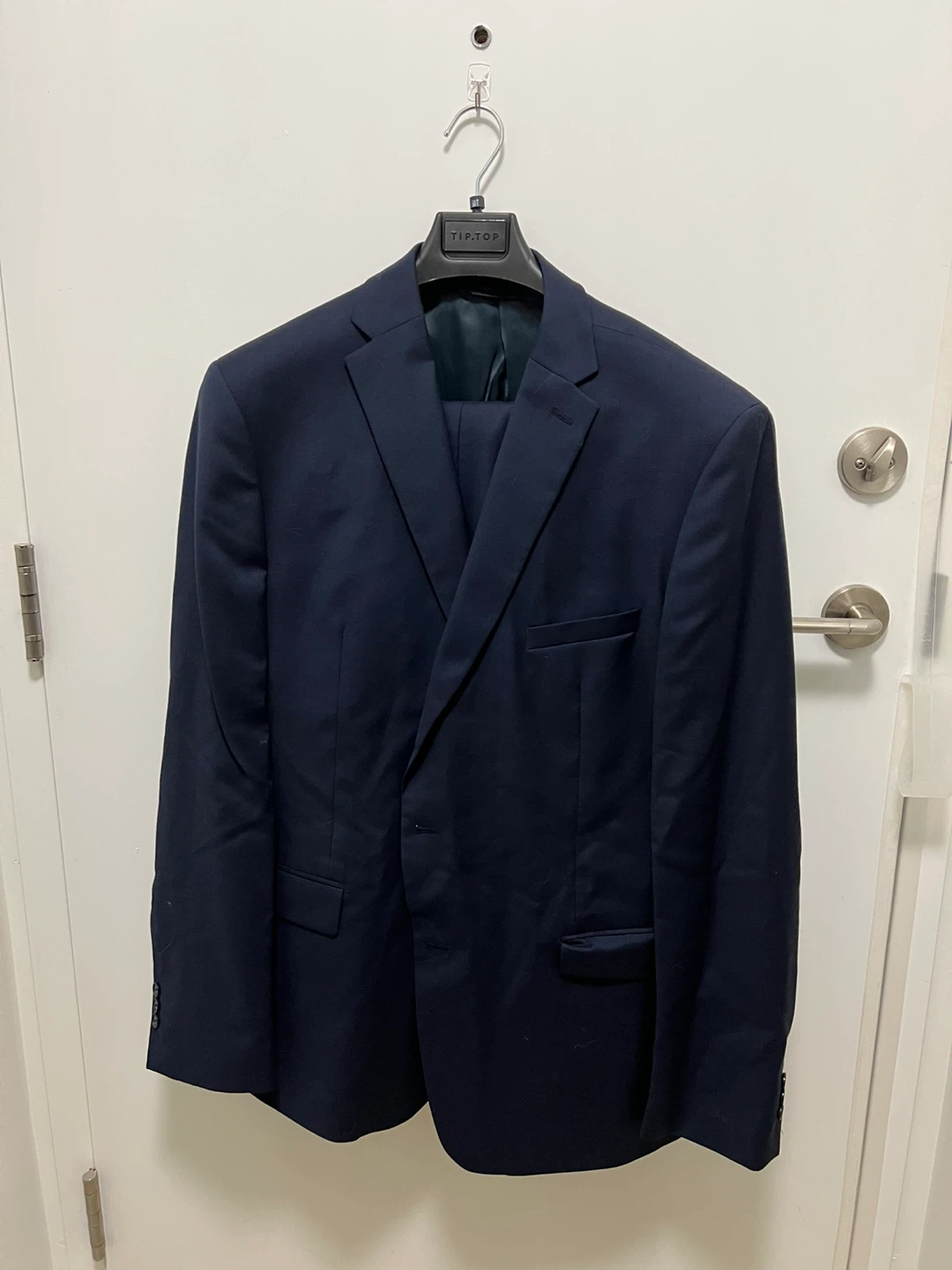 DKNY 2 piece suit. 50T jacket. 40Wx30L pants