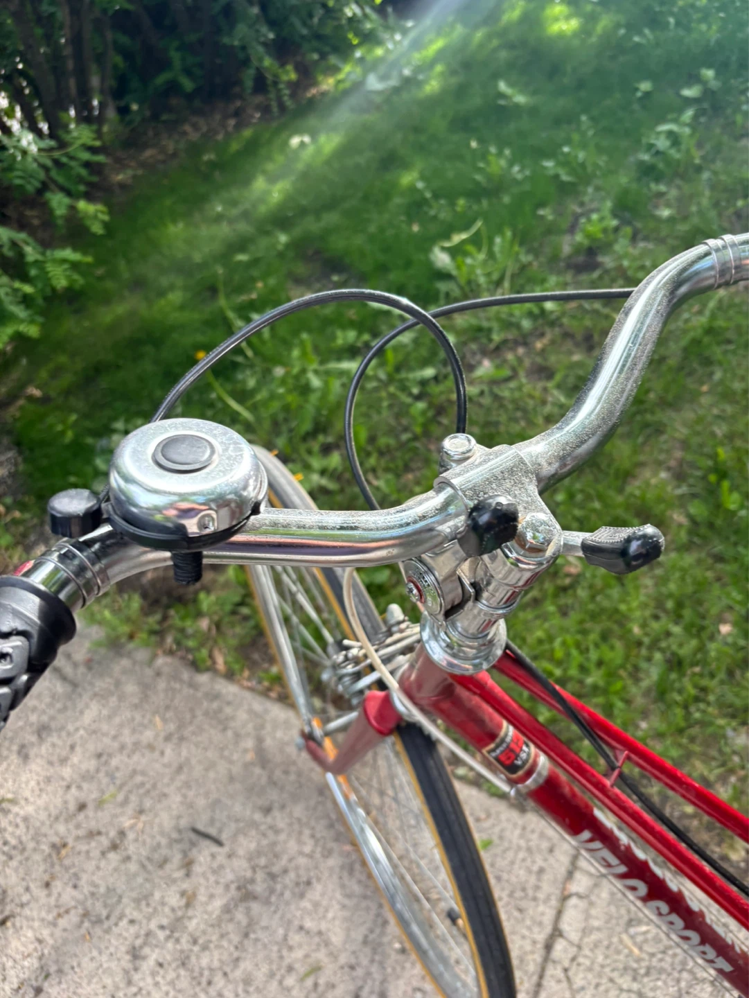 Vintage Velo Sport Red Bike - photo 2