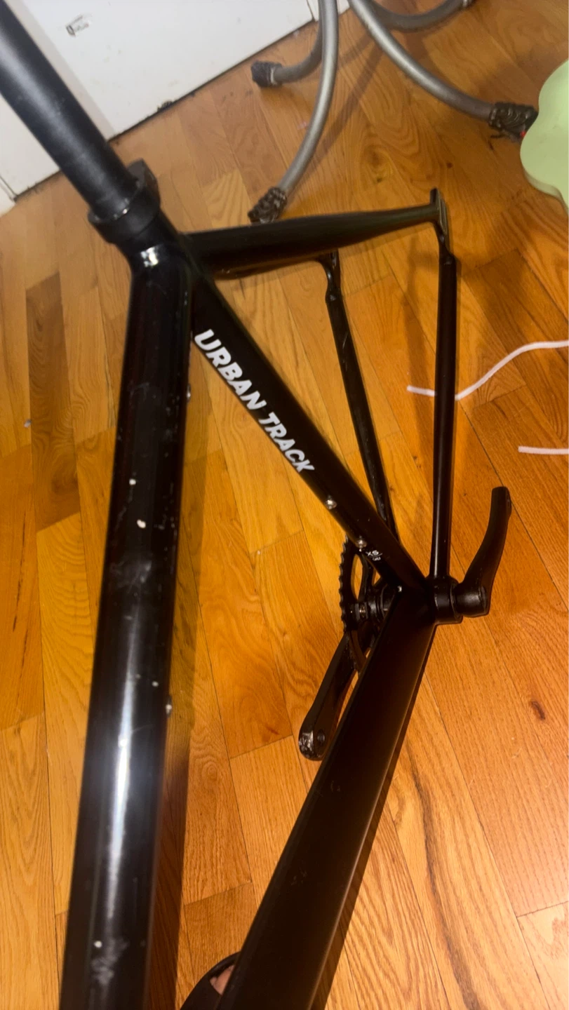 BLACK 6KU FRAME SET WITH CRANK AND CRANK ARMS NO PEDDLES SIZE XS - photo 5