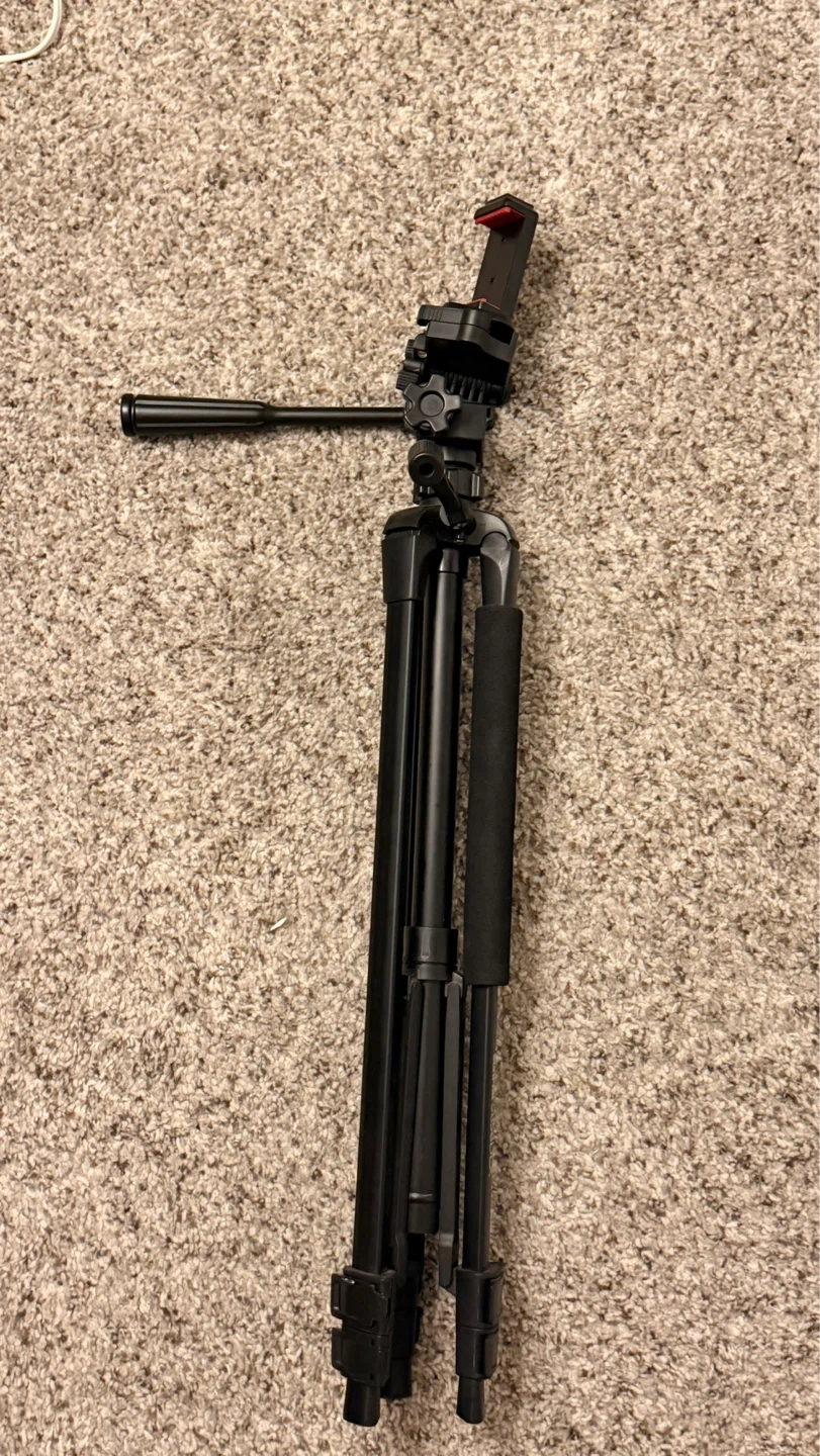 SUNPAK 5858DLX Tripod with Phone Mount
