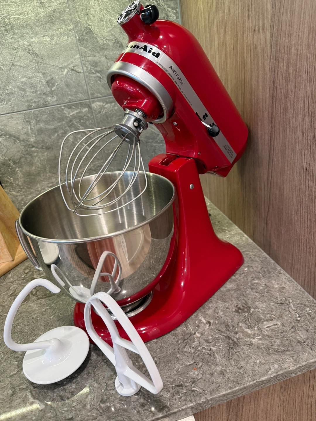 ✨ KitchenAid Artisan Stand Mixer – Red ✨ - photo 2