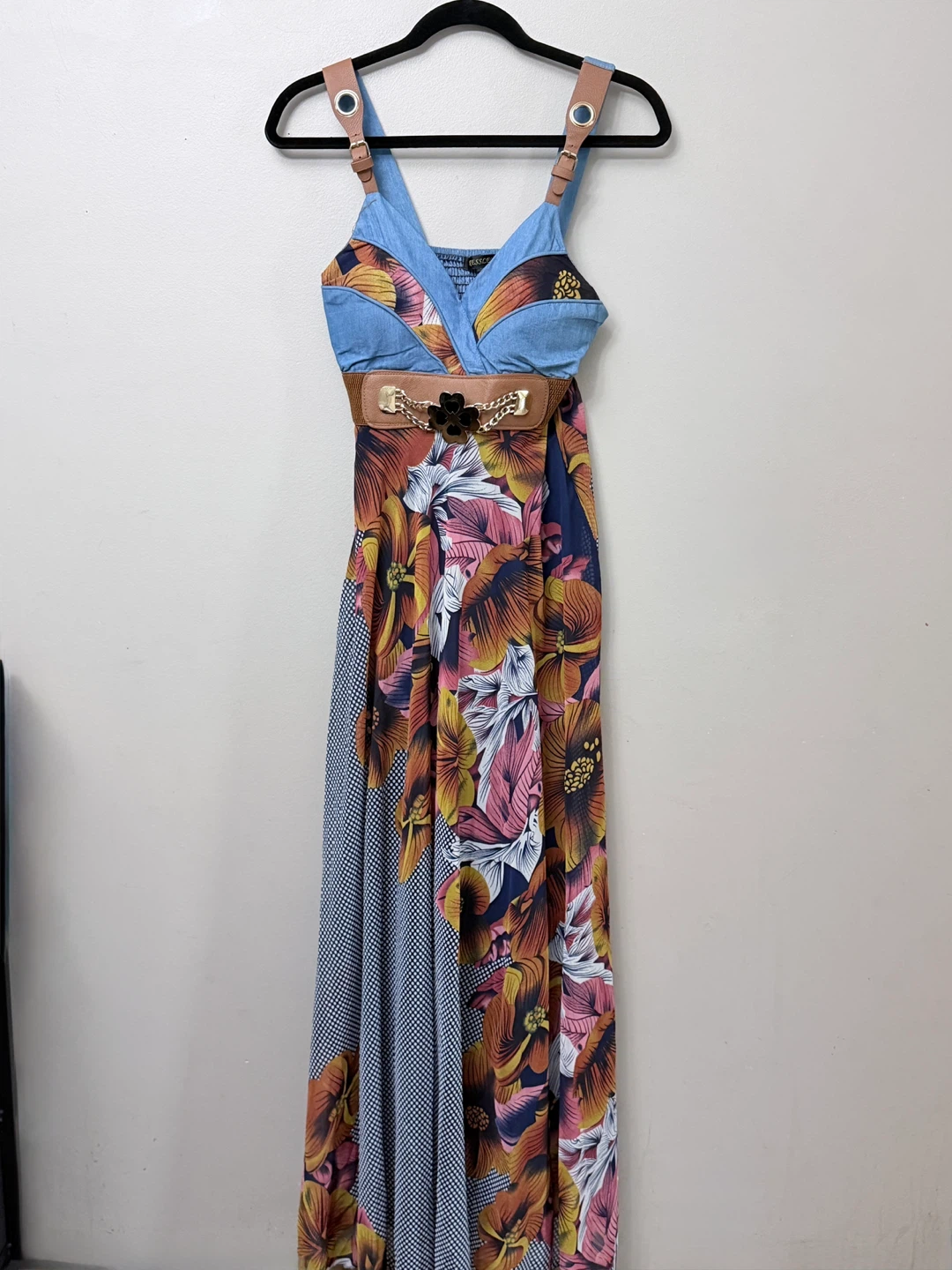 Kessley Floral Maxi Dress with Belt - Size Medium - photo 2