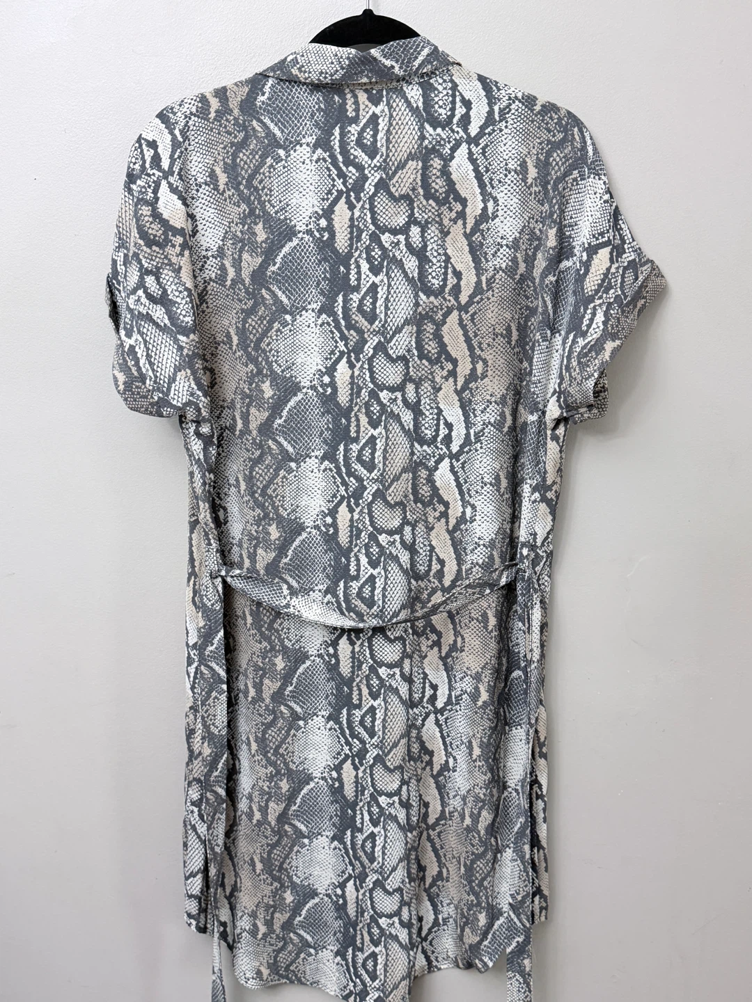 New Vero Moda Snakeskin Shirt Dress - Size Medium - photo 5