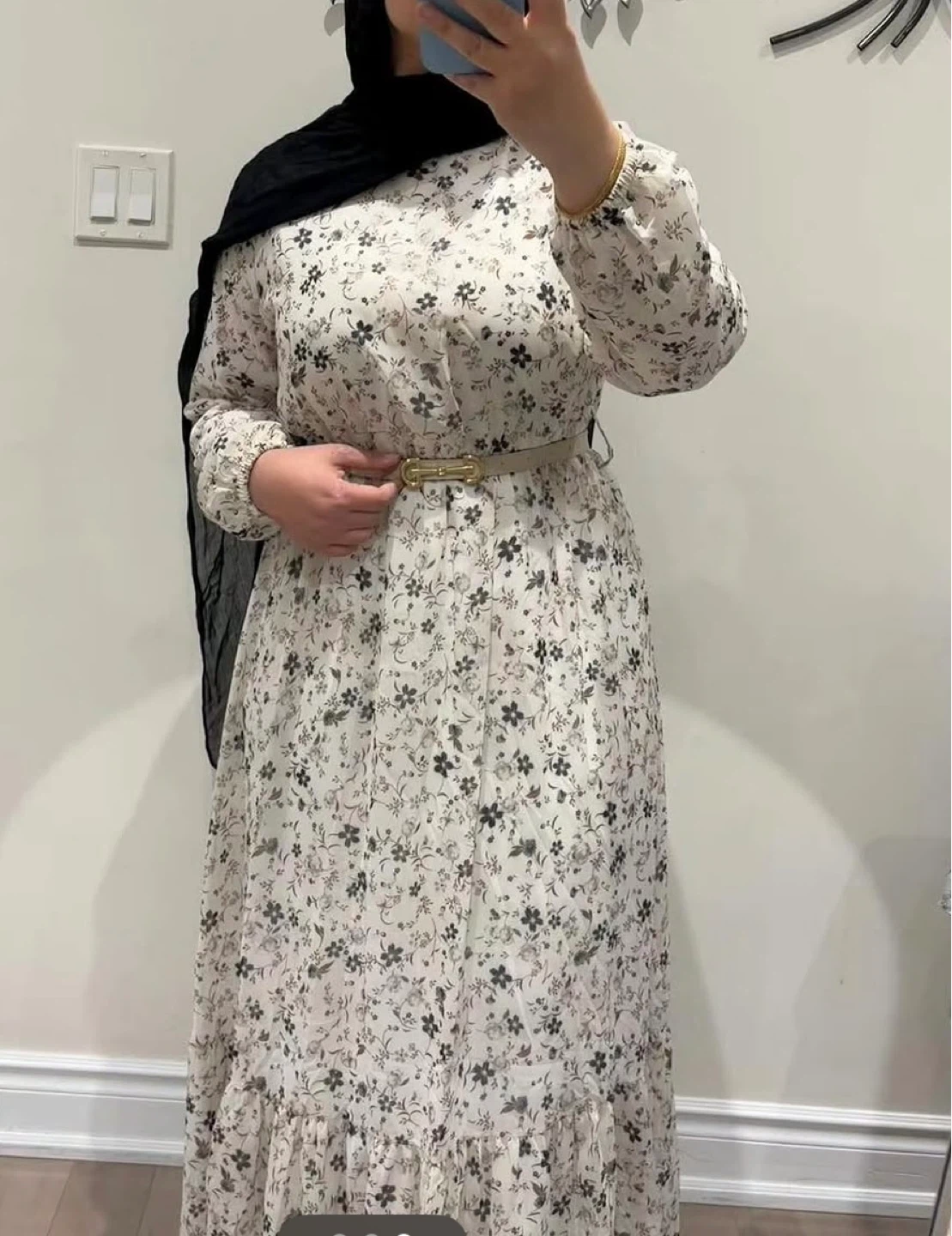 Floral Maxi Dress - White/Black ⚽