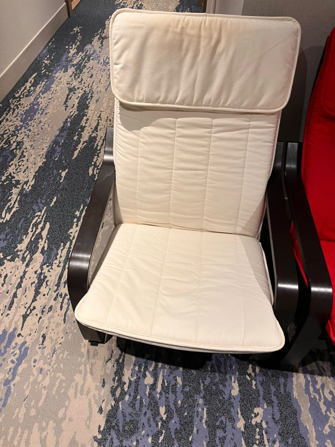 ⚽ IKEA POÄNG Armchair - Red and Cream - photo 4