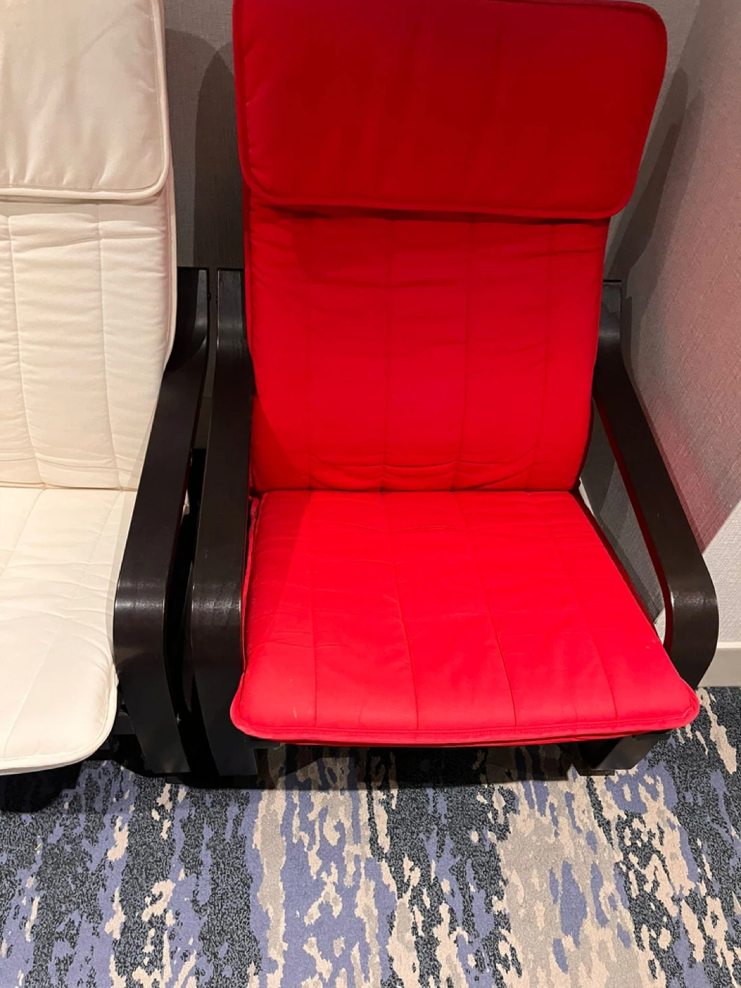 ⚽ IKEA POÄNG Armchair - Red and Cream - photo 5