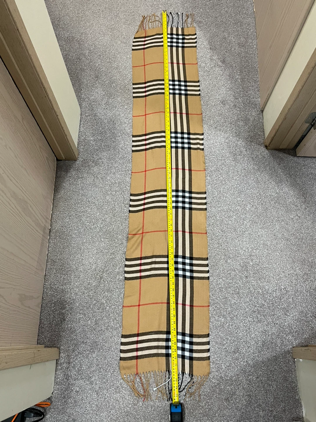 ‼️ summer sale no‼️Burberry Check Scarf - photo 2
