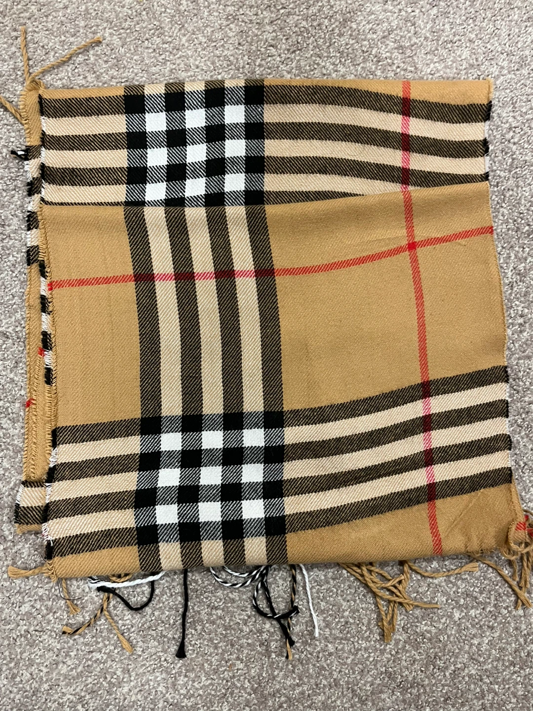 ‼️ summer sale no‼️Burberry Check Scarf