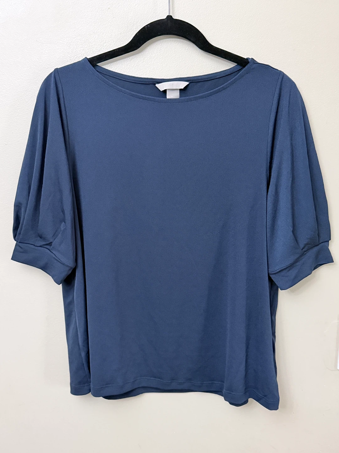 H&M Navy Blue Short Sleeve Blouse - Size L - photo 2