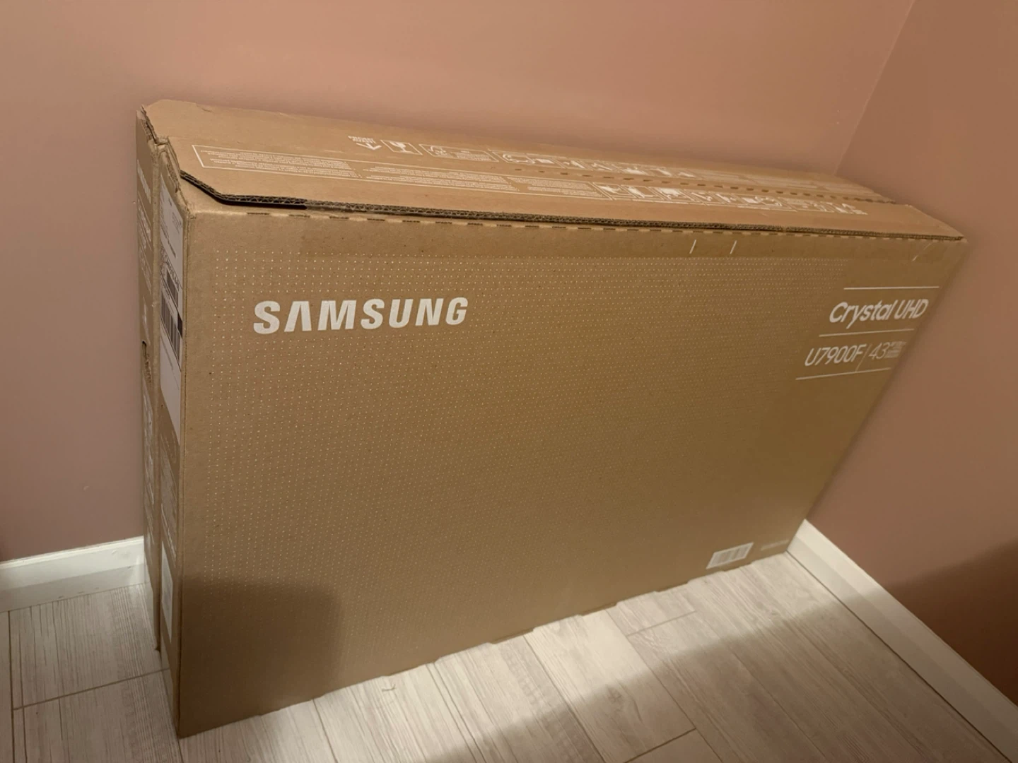 2 Samsung 43" U7900F Series 4K HDR LED Tizen Smart TV