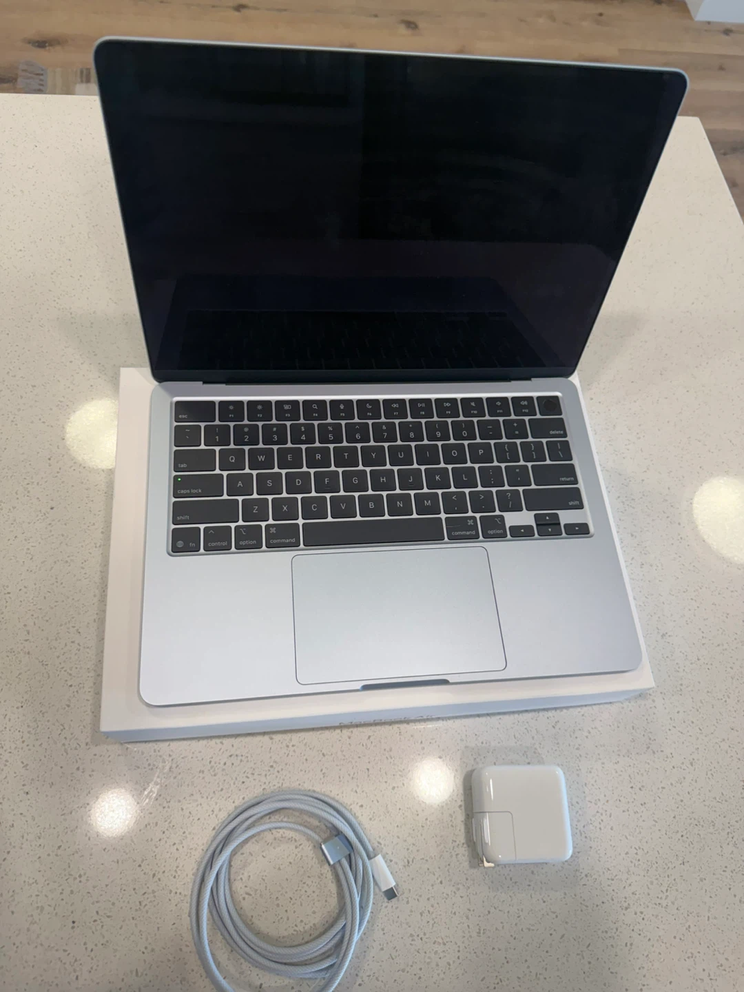 Apple MacBook Air M4 2025 - photo 2
