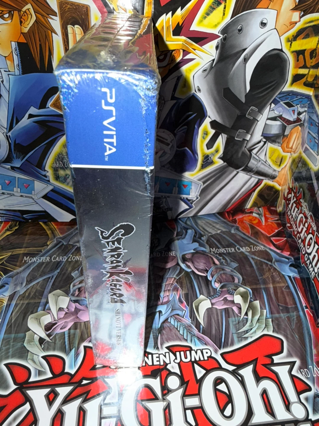 Senran Kagura Shinovi Versus PS Vita Limited Edition - photo 4