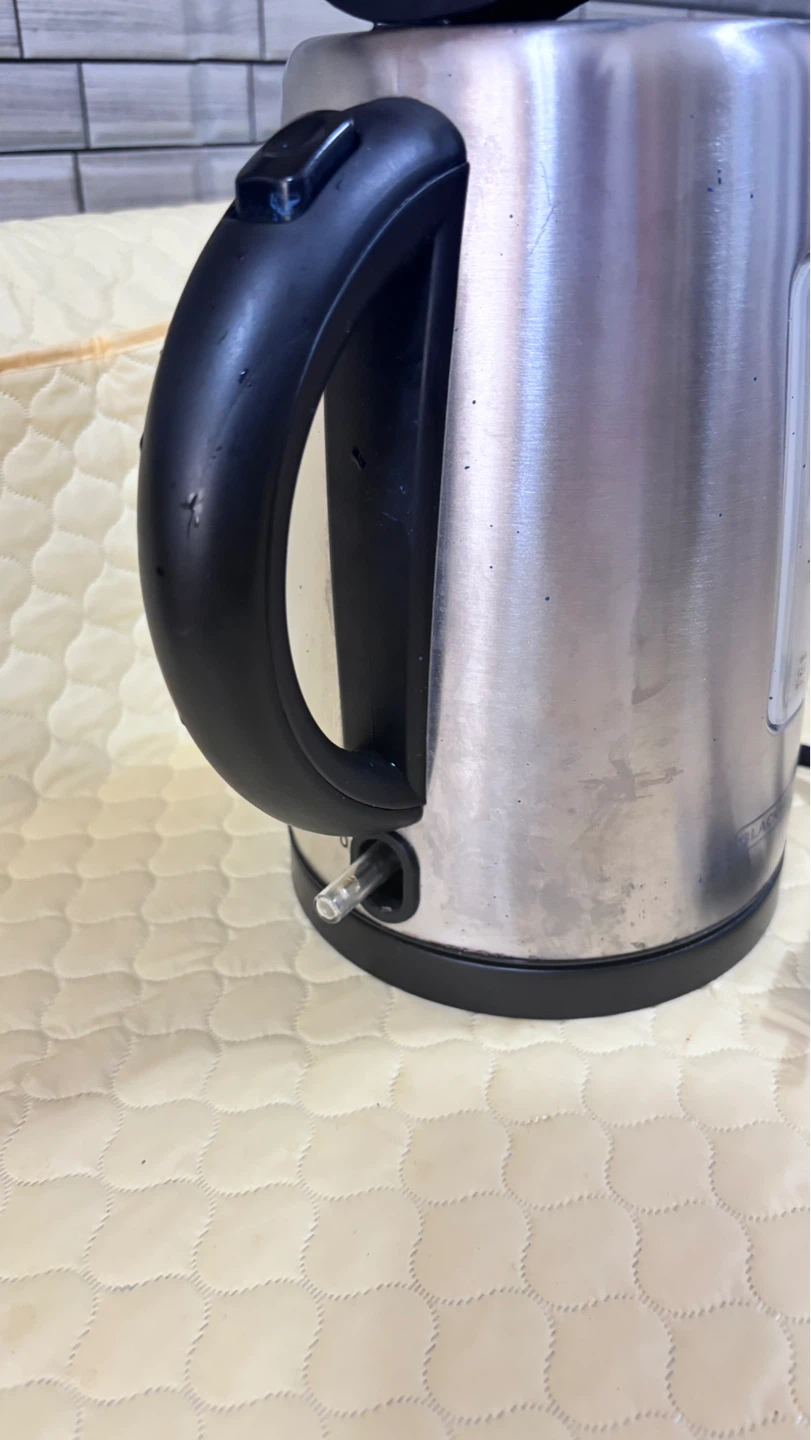 ⚽ BLACK+DECKER Stainless Steel Electric Kettle 1.7L - photo 4