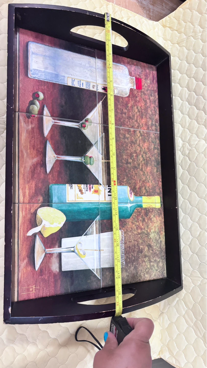 ⚽ Decorative Serving Tray with Martini and Liquor Bottles - photo 3