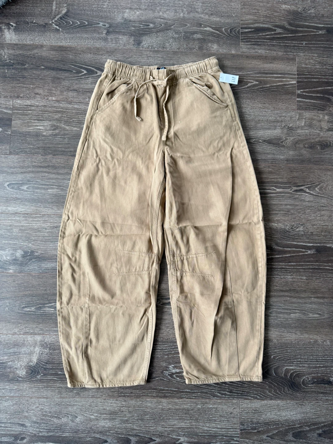 ⚽️GAP Tall Ultasoft Denim Trousers size small