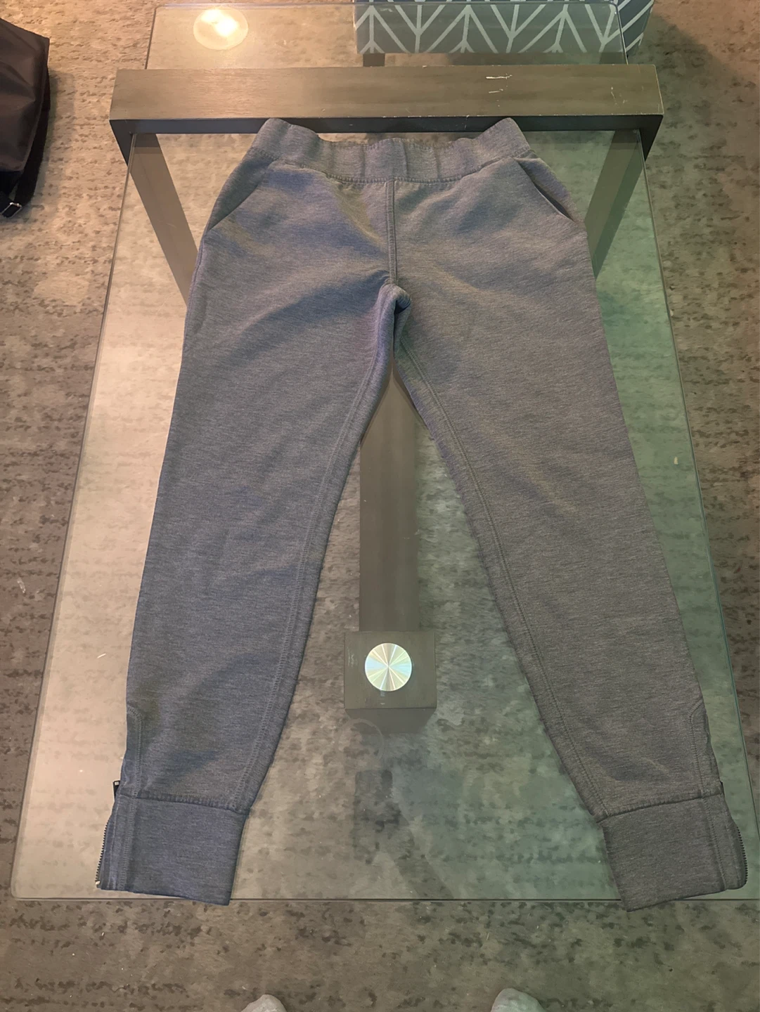 ⚽️ DKNY Grey Jogger Pants - Size S