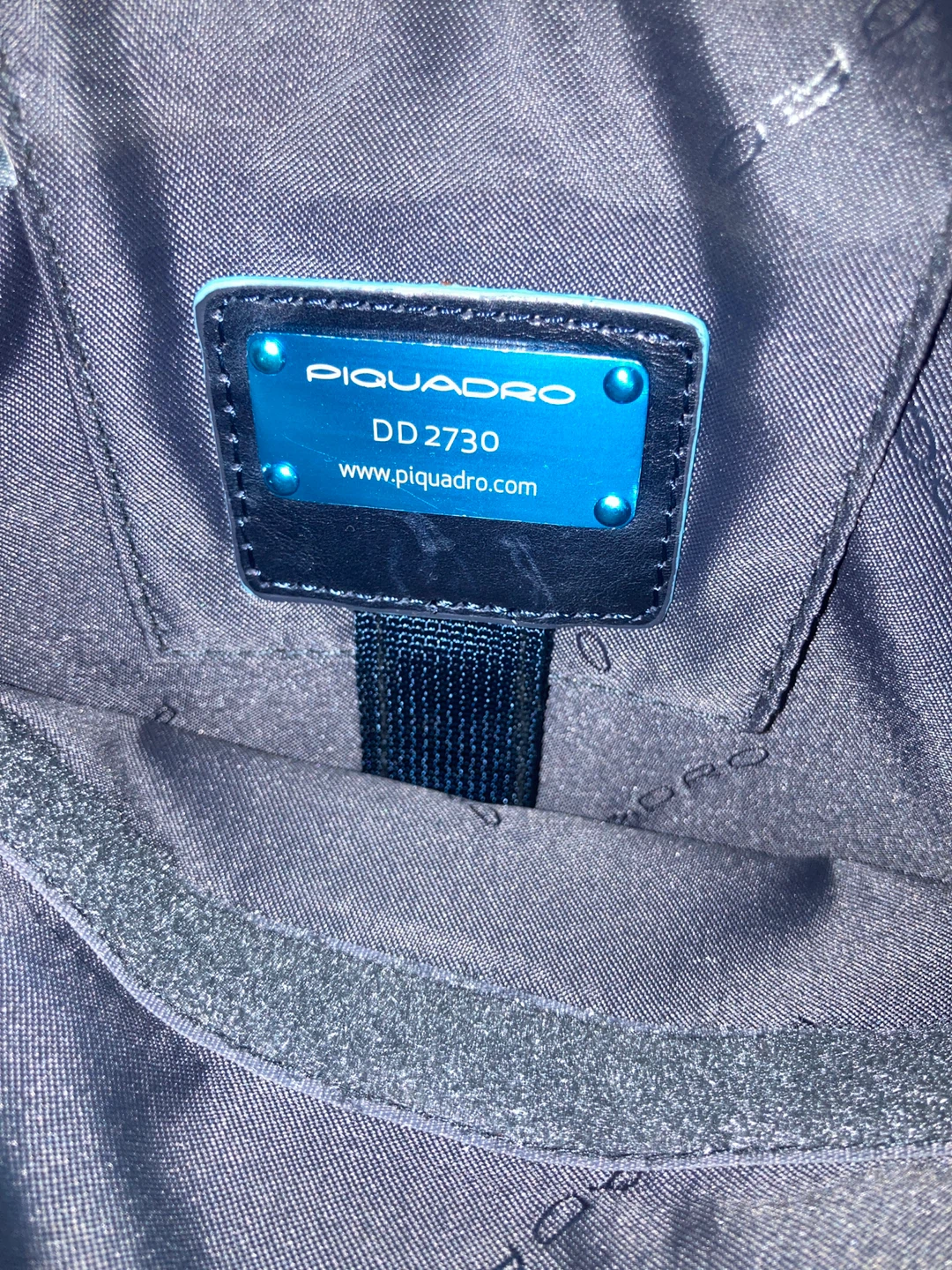 Piquadro DD 2730 Black Leather Messenger Bag - photo 2