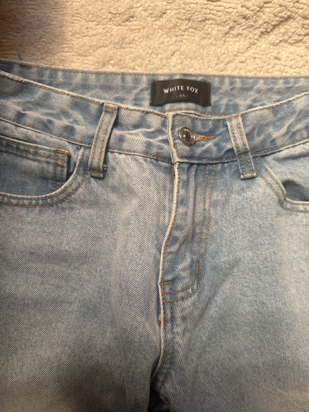 ⚽️ White Fox light wash baggy jeans size xs - photo 2