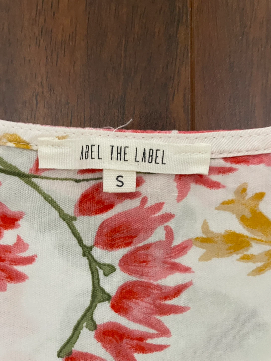 Abel the Label women’s small floral high-low dress, white pink - photo 2