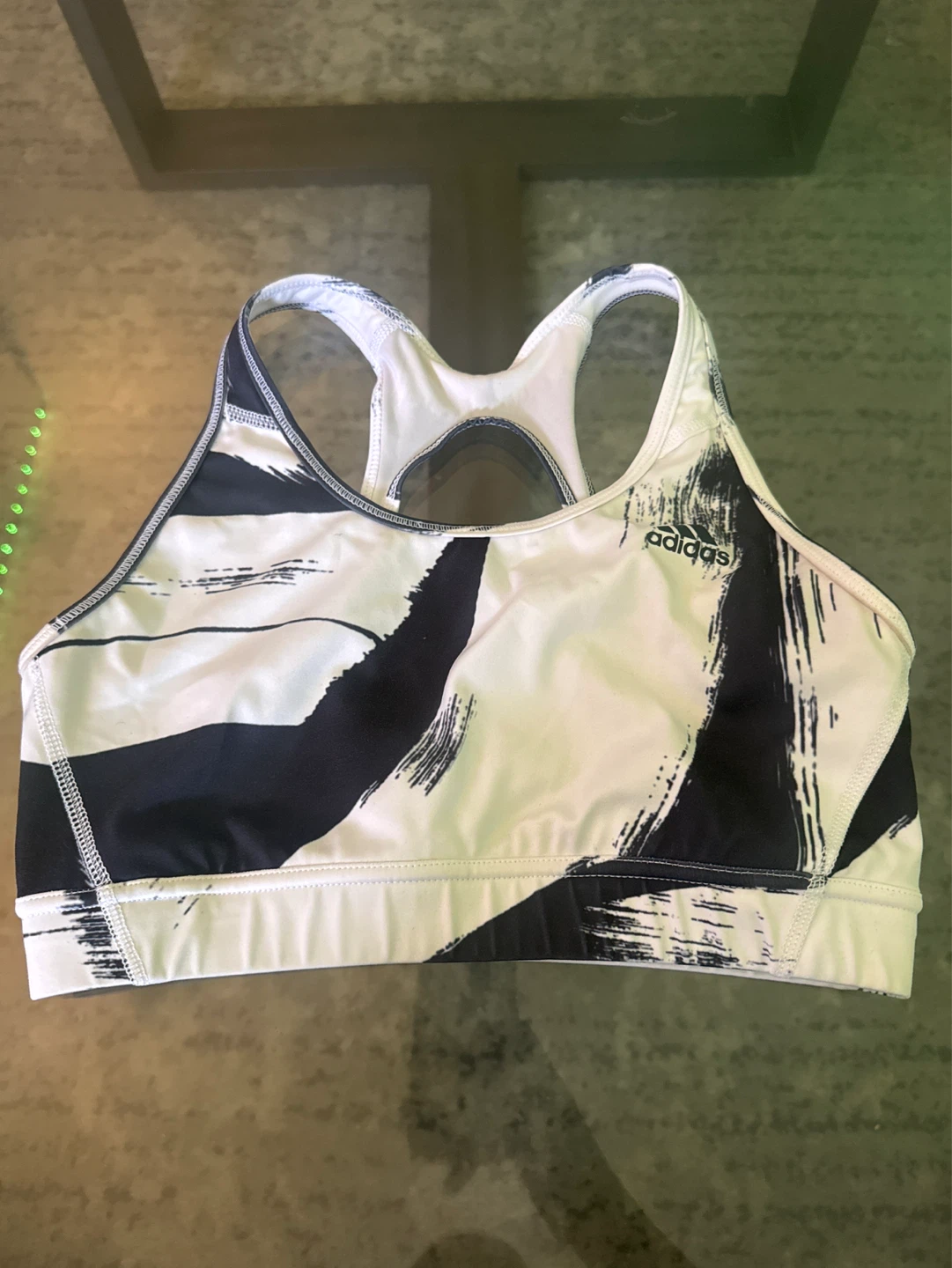 ⚽️ Adidas Sports Bra - Black and White Print - Size M