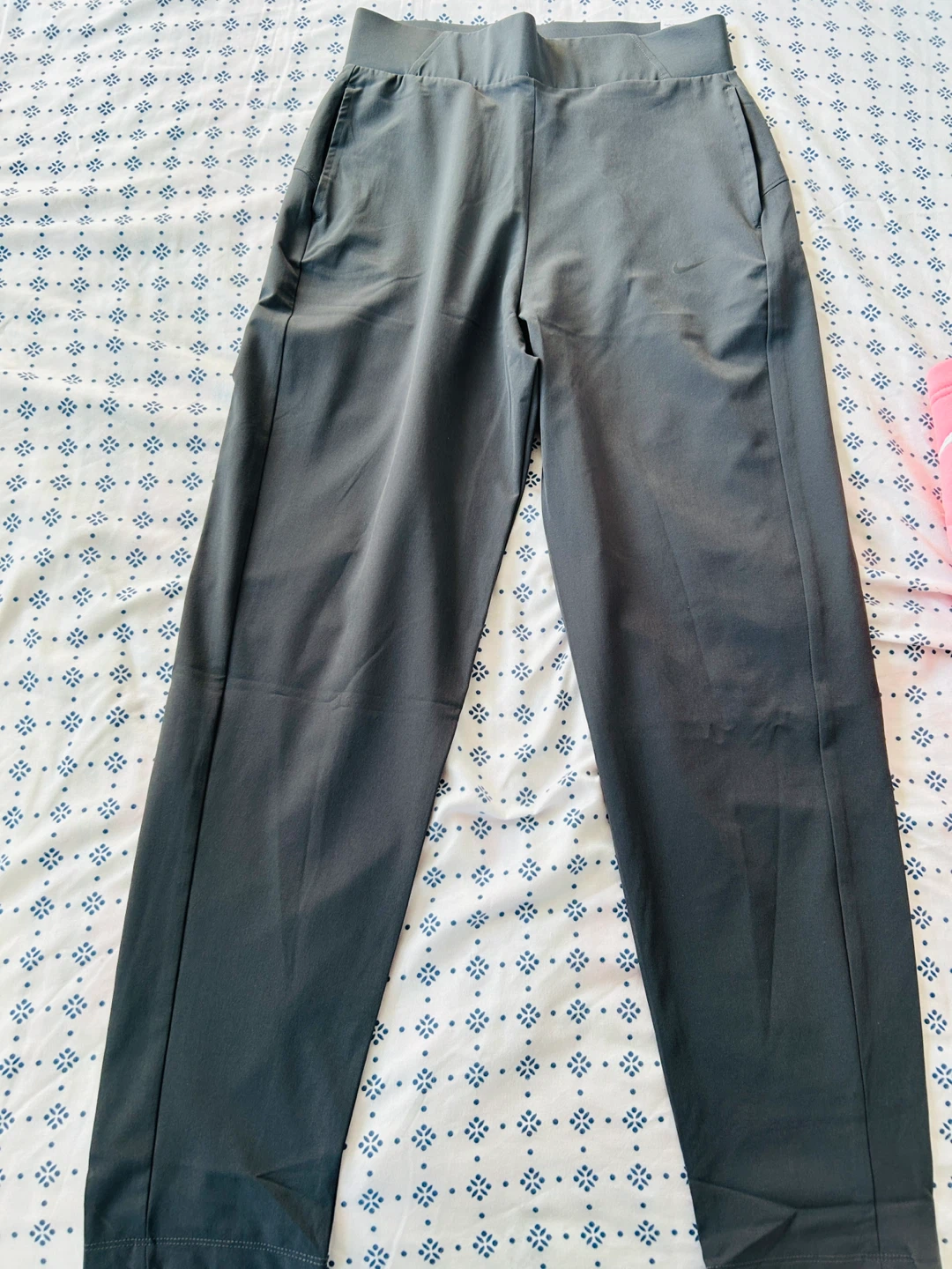 Nike women training pants (New) ⚽️
