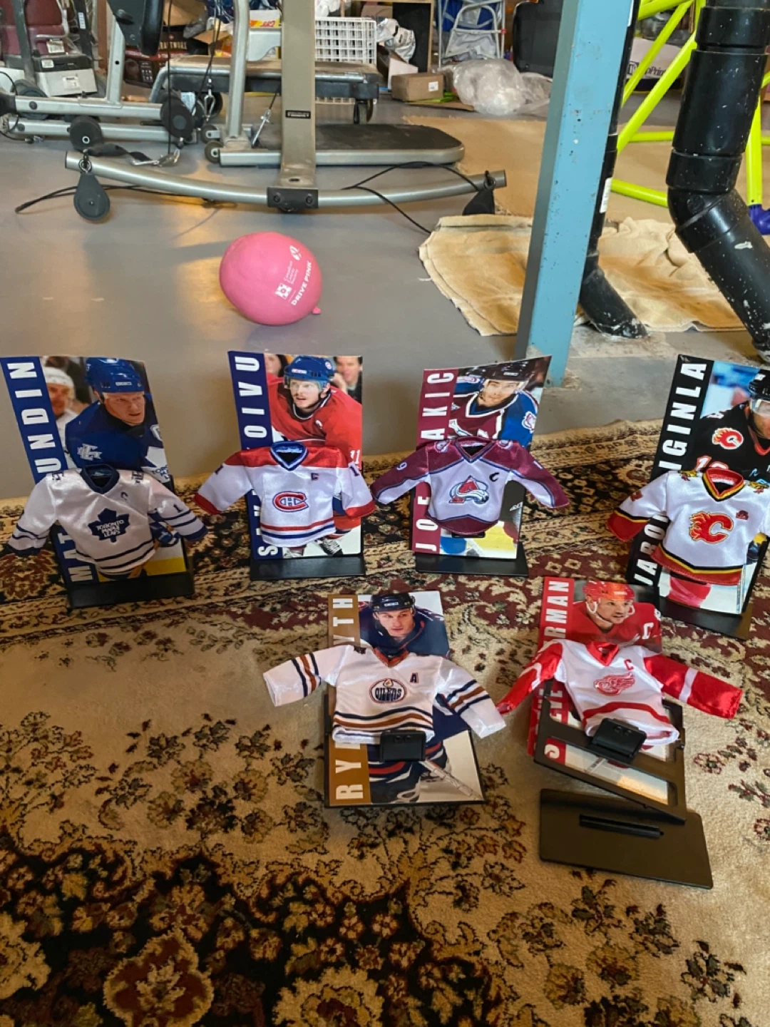 ⚽️NHL Mini Jersey Display Stands with Players - photo 2