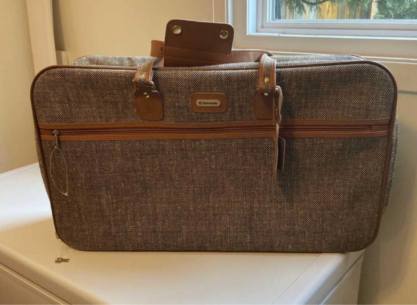New Samsonite Suitcase