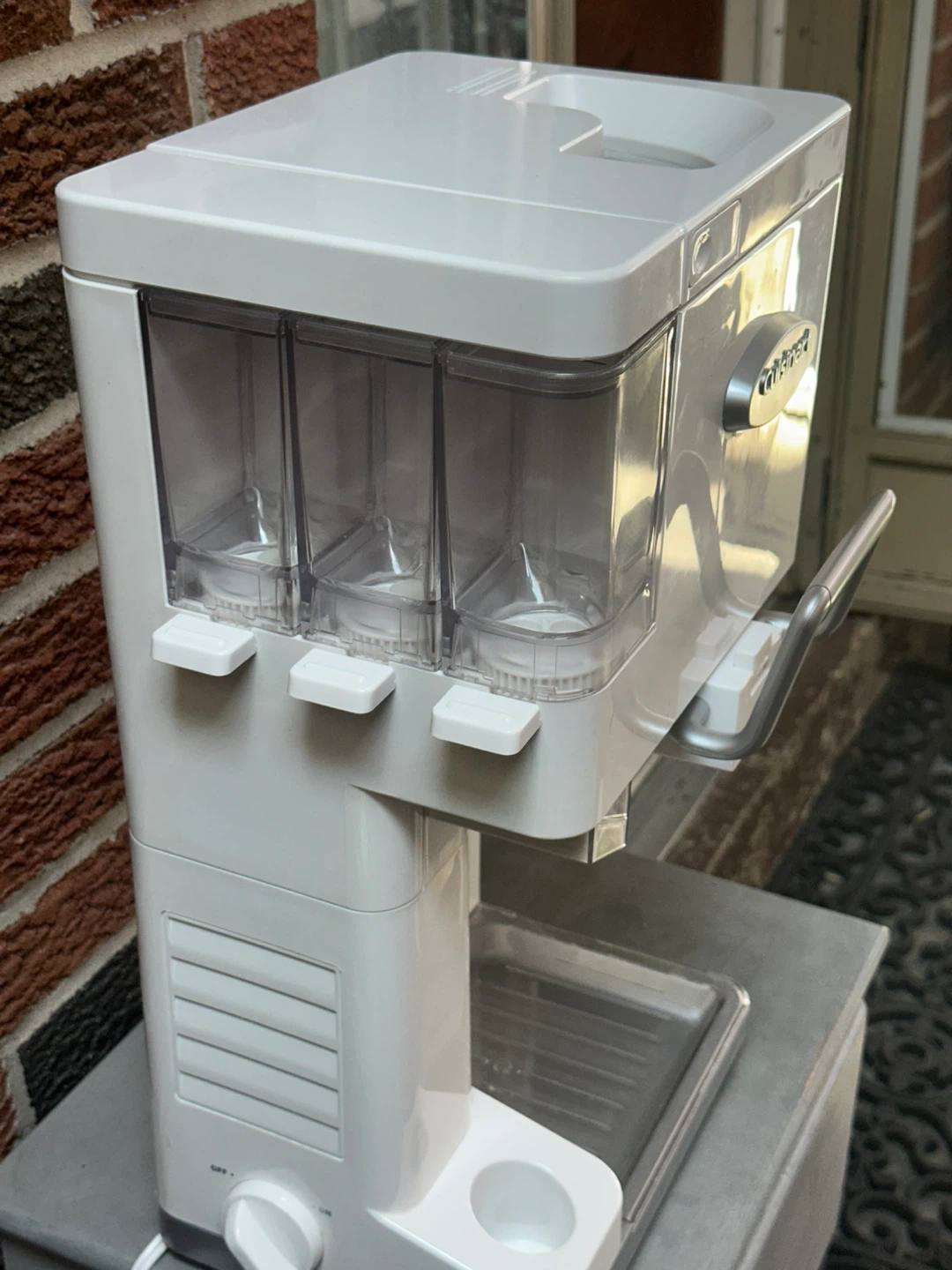Cuisinart Soft Serve Ice Cream Maker - photo 4