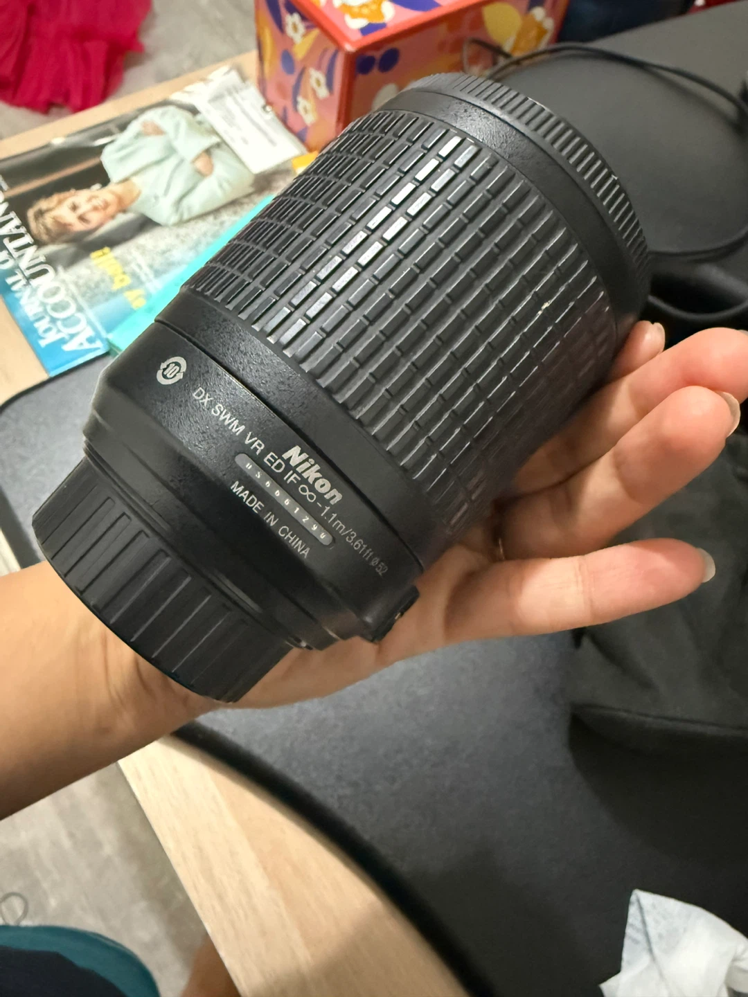 Nikon AF-S NIKKOR 55-200mm f/4-5.6G ED DX VR Lens - photo 2