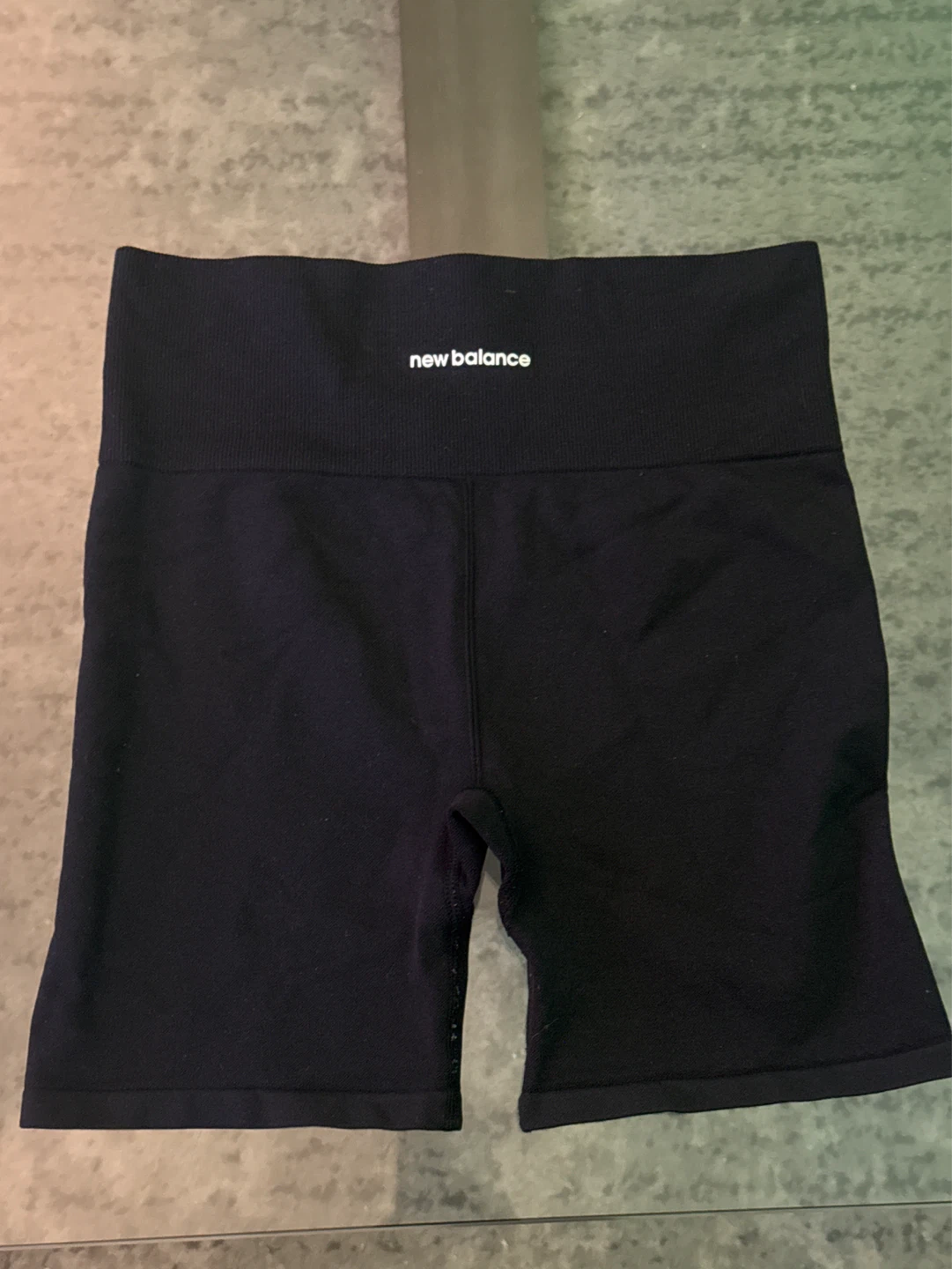 ⚽️ New Balance Women's Black Compression Shorts - Size M - photo 2