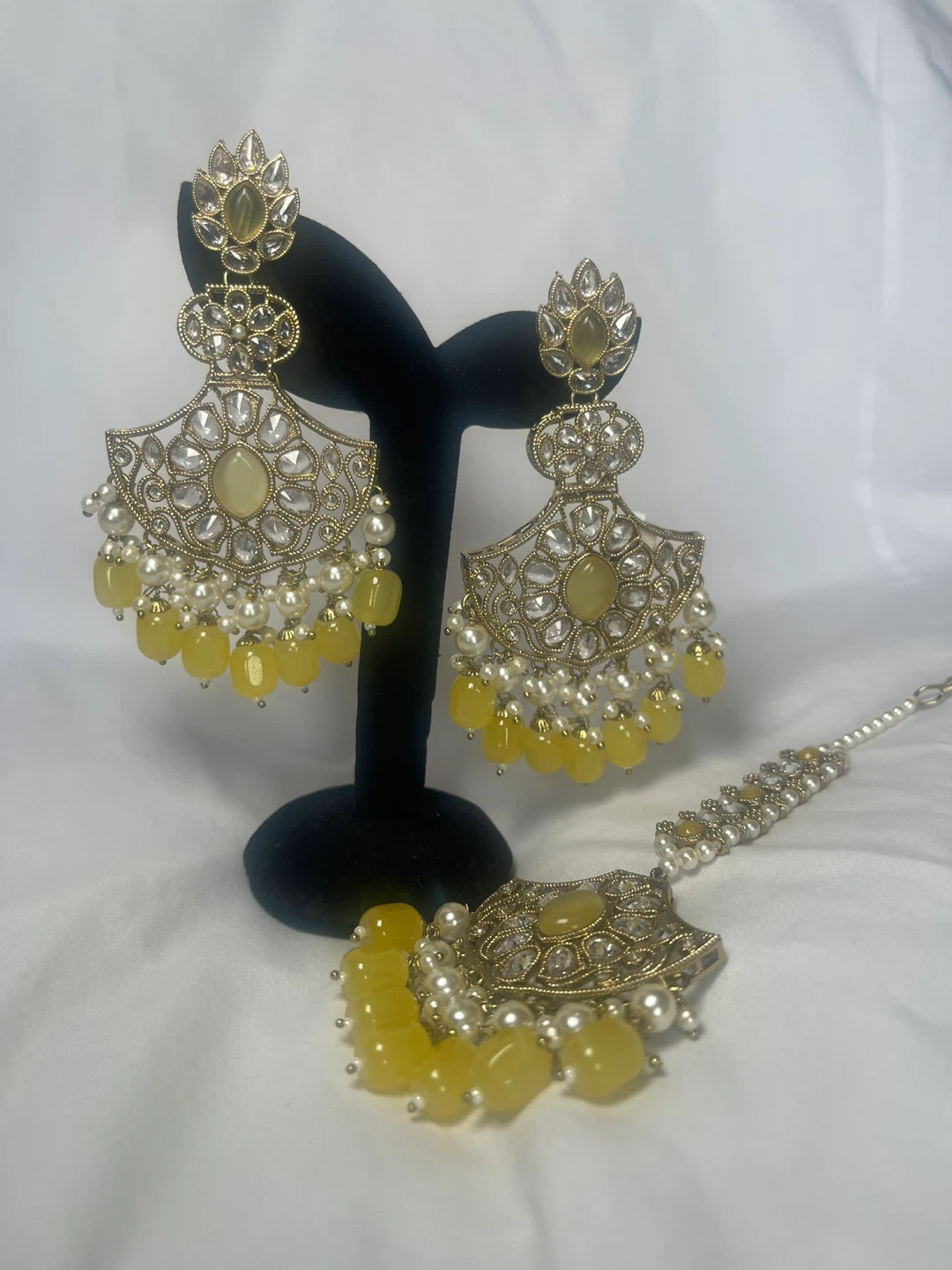 Yellow Stone Chandelier Earrings and Tikka Set