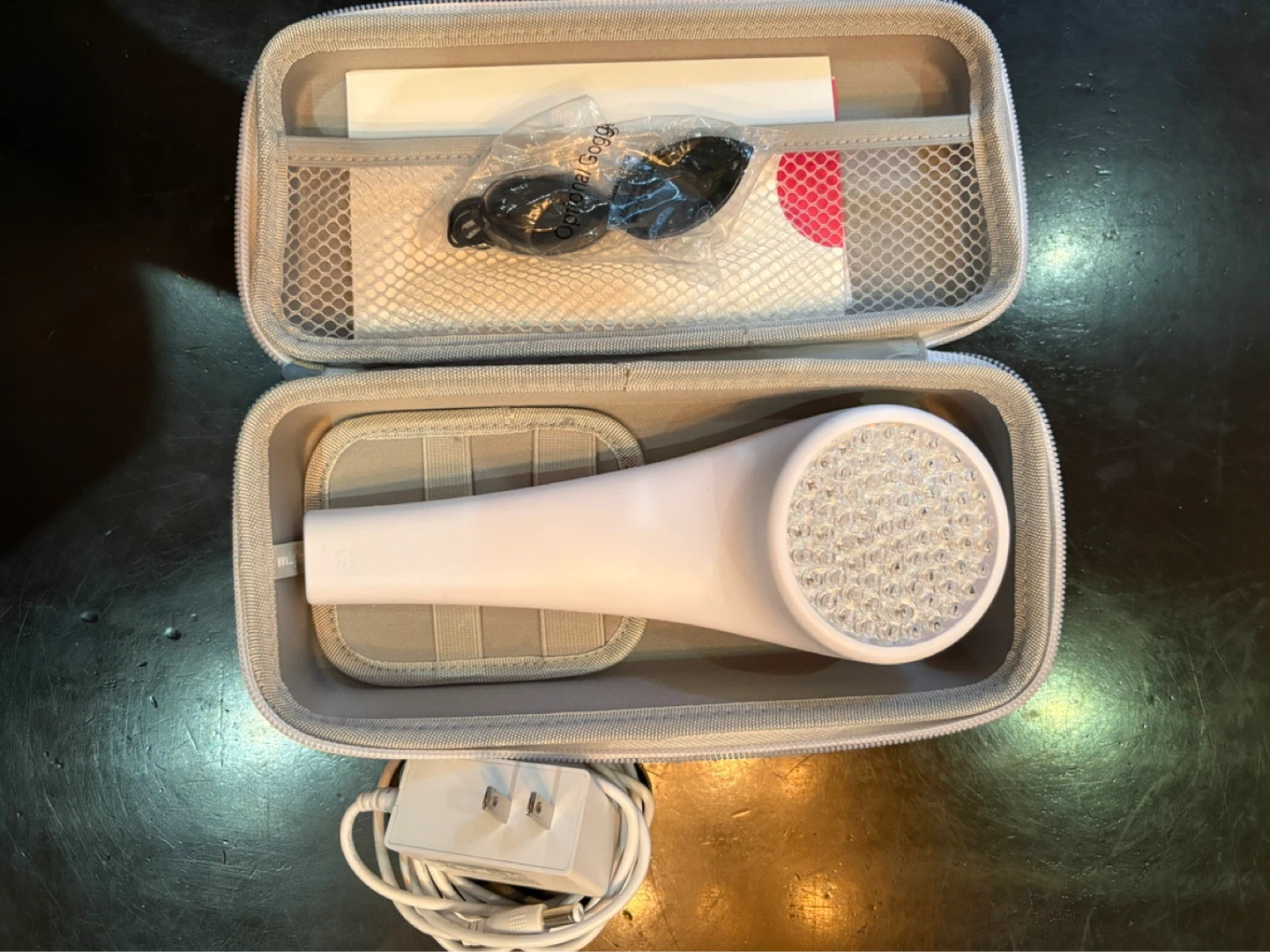 Red light therapy for face