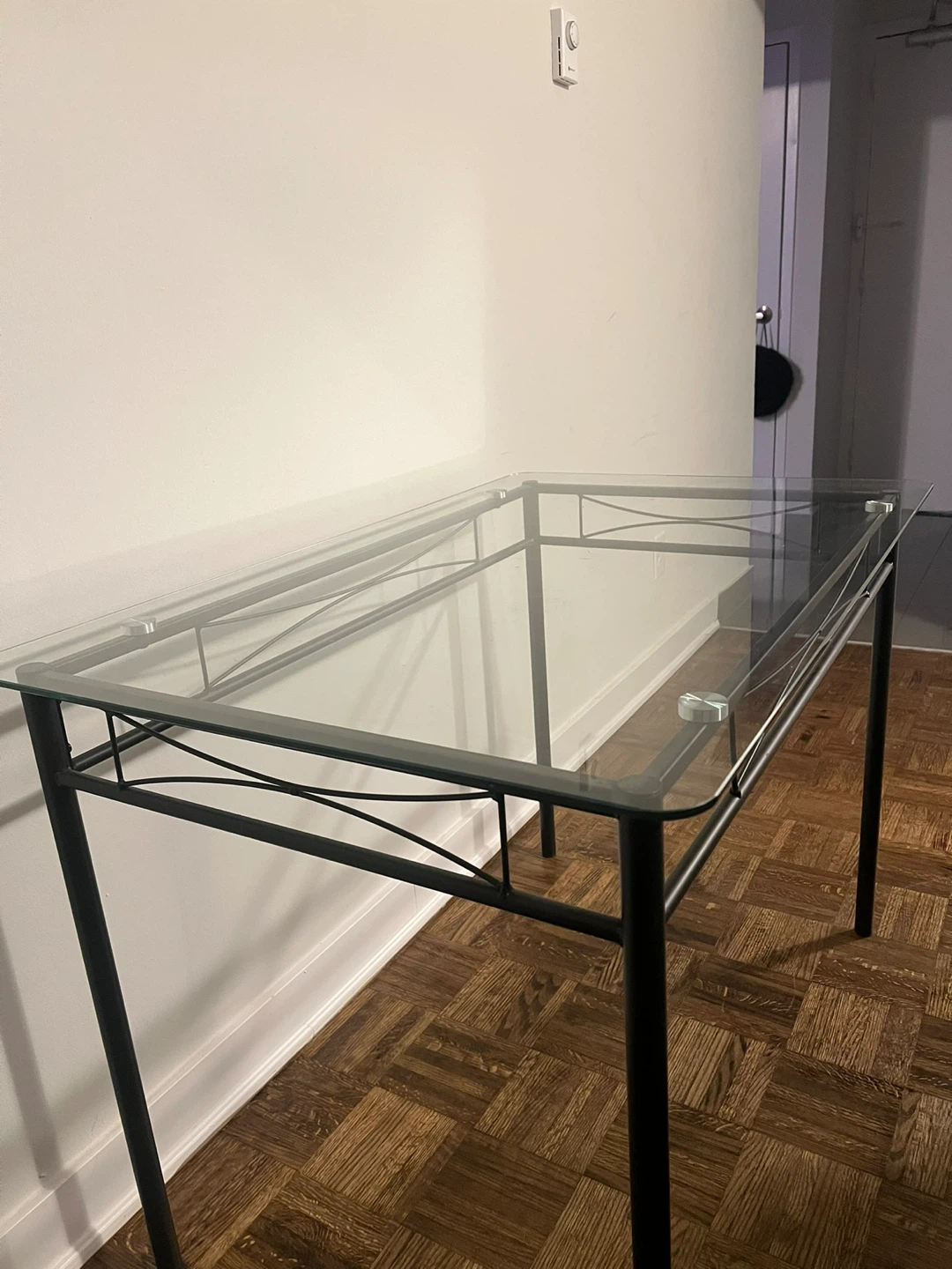 Glass top dining table - photo 2