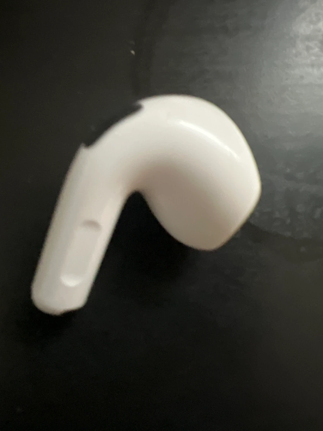 Apple AirPods 4 (Right Earbud) - White - photo 2