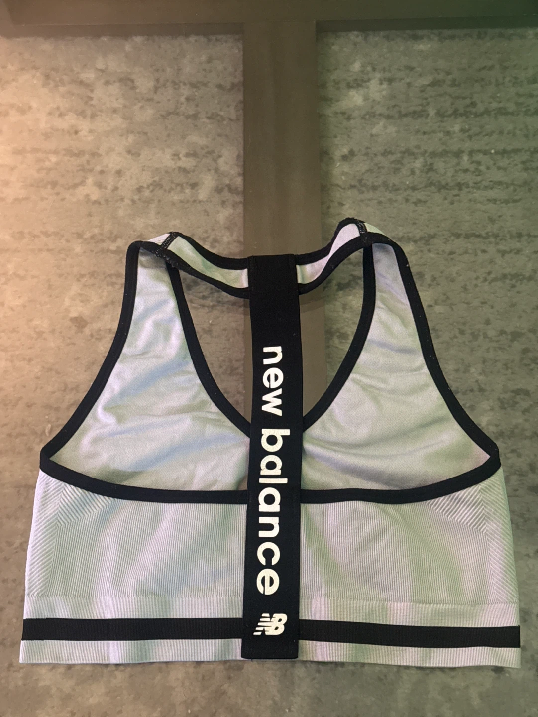 ⚽️ New Balance Sports Bra - Size M