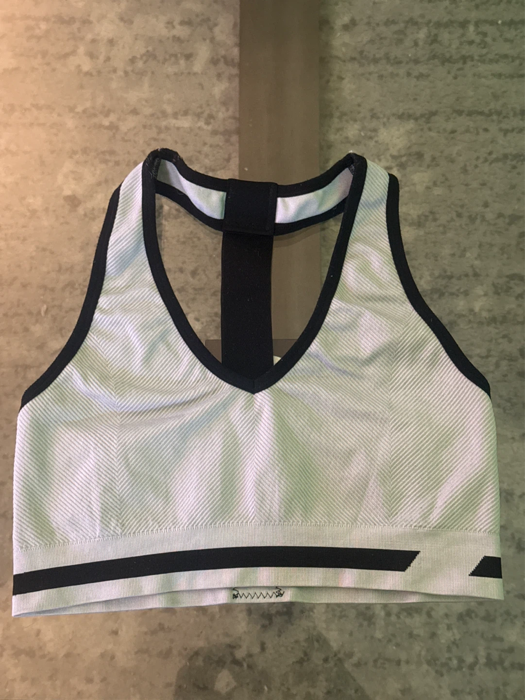 ⚽️ New Balance Sports Bra - Size M - photo 2
